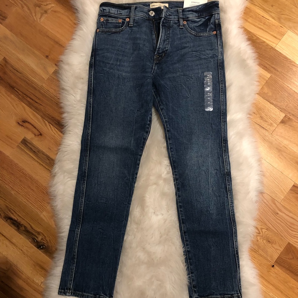 NWT GAP jeans!!